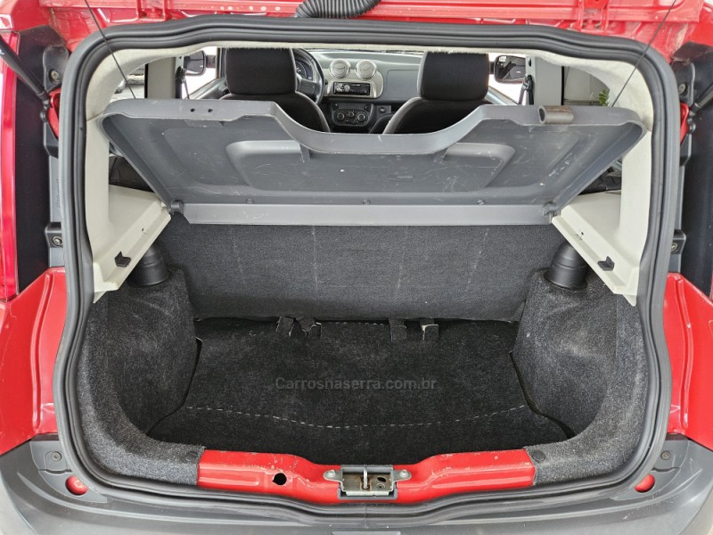 UNO 1.0 WAY 8V FLEX 2P MANUAL - 2012 - TAPEJARA