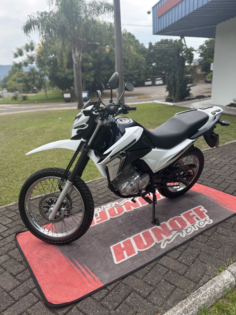 NXR 160 BROS ESDD - 2022 - FELIZ