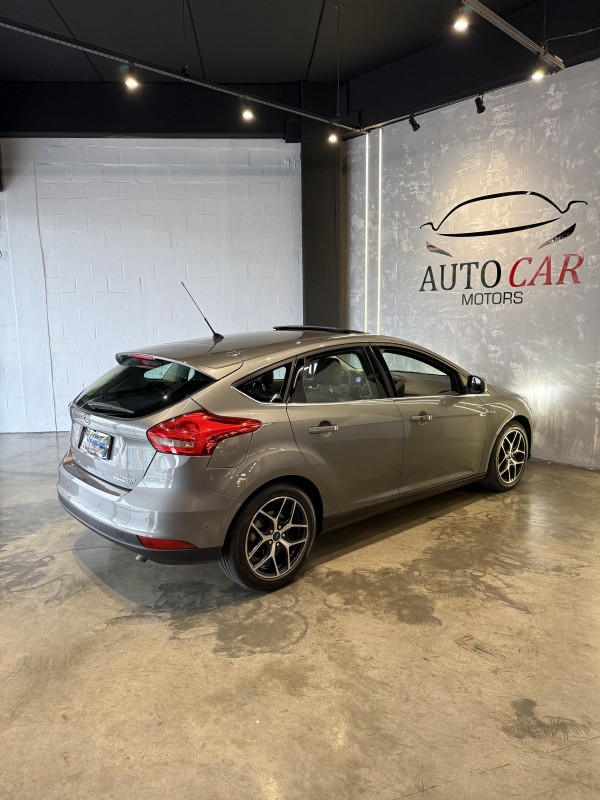 FOCUS 2.0 TITANIUM PLUS HATCH 16V FLEX 4P AUTO - 2016 - CAXIAS DO SUL