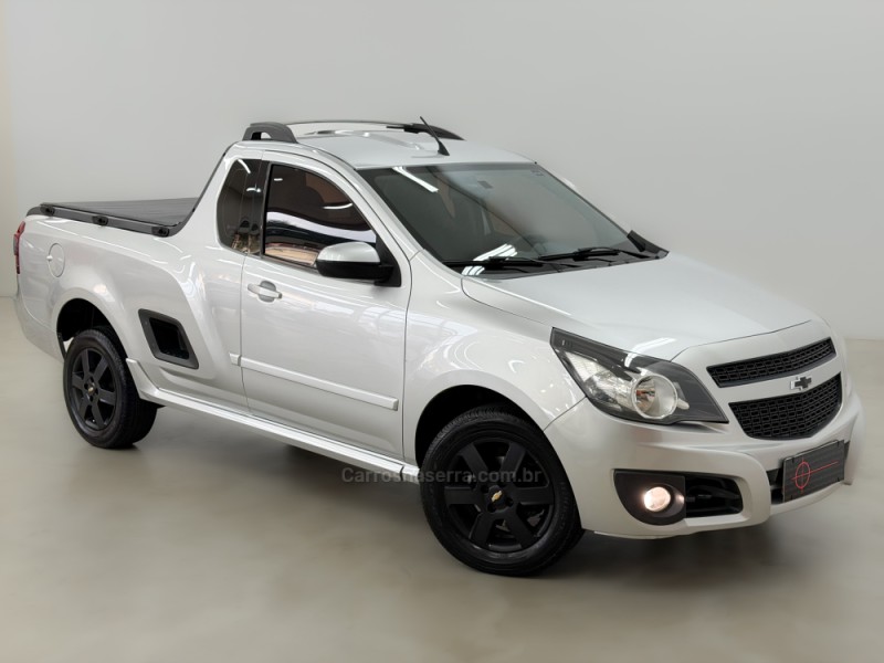 montana 1.4 mpfi sport cs 8v flex 2p manual 2013 caxias do sul