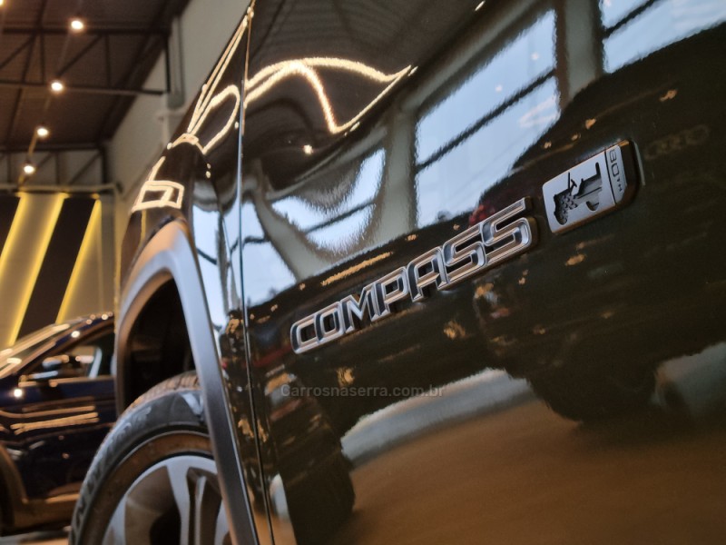 COMPASS 1.3 SERIE 80 ANOS 16V TURBO FLEX 4P AUTOMÁTICO - 2022 - CAXIAS DO SUL