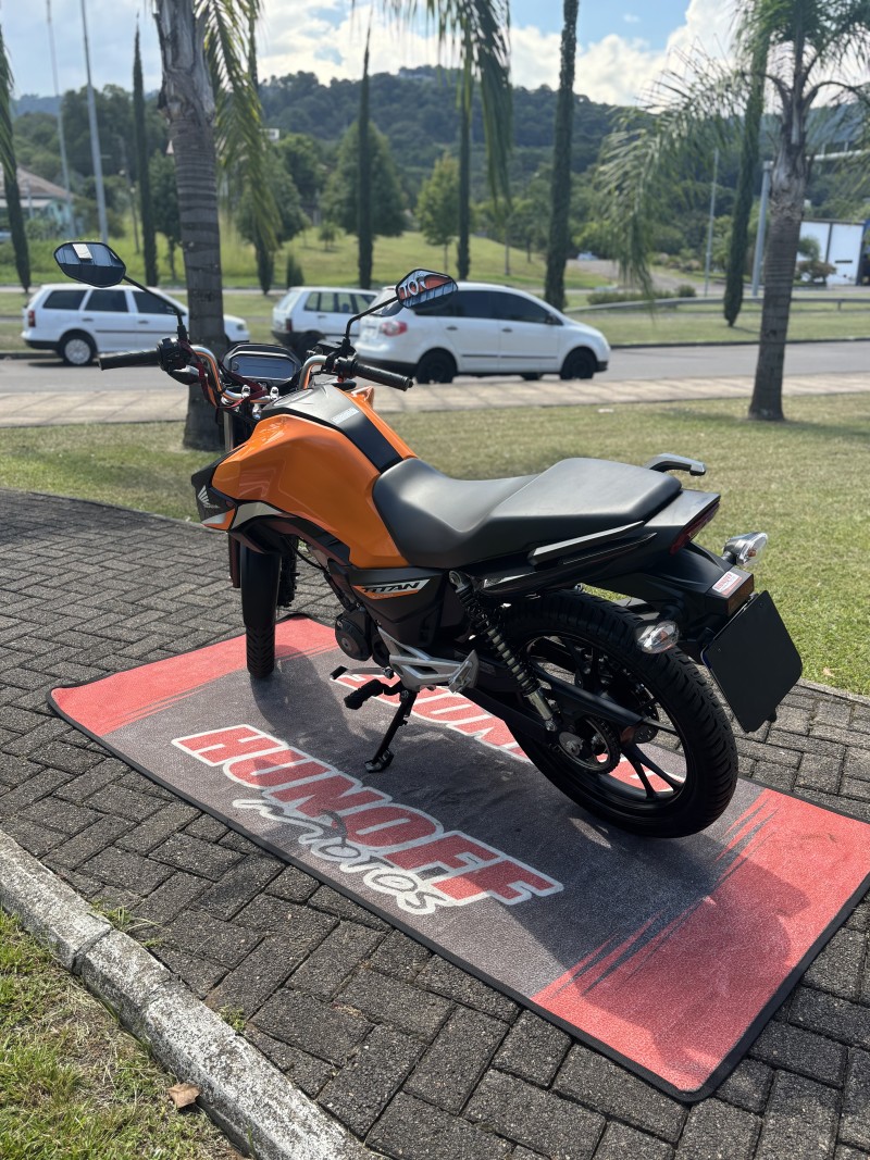 CG 160 TITAN - 2025 - FELIZ