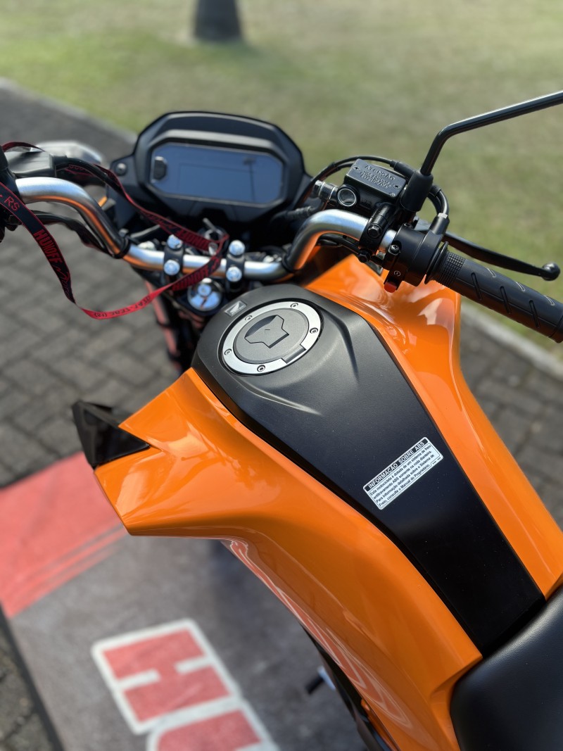 CG 160 TITAN - 2025 - FELIZ