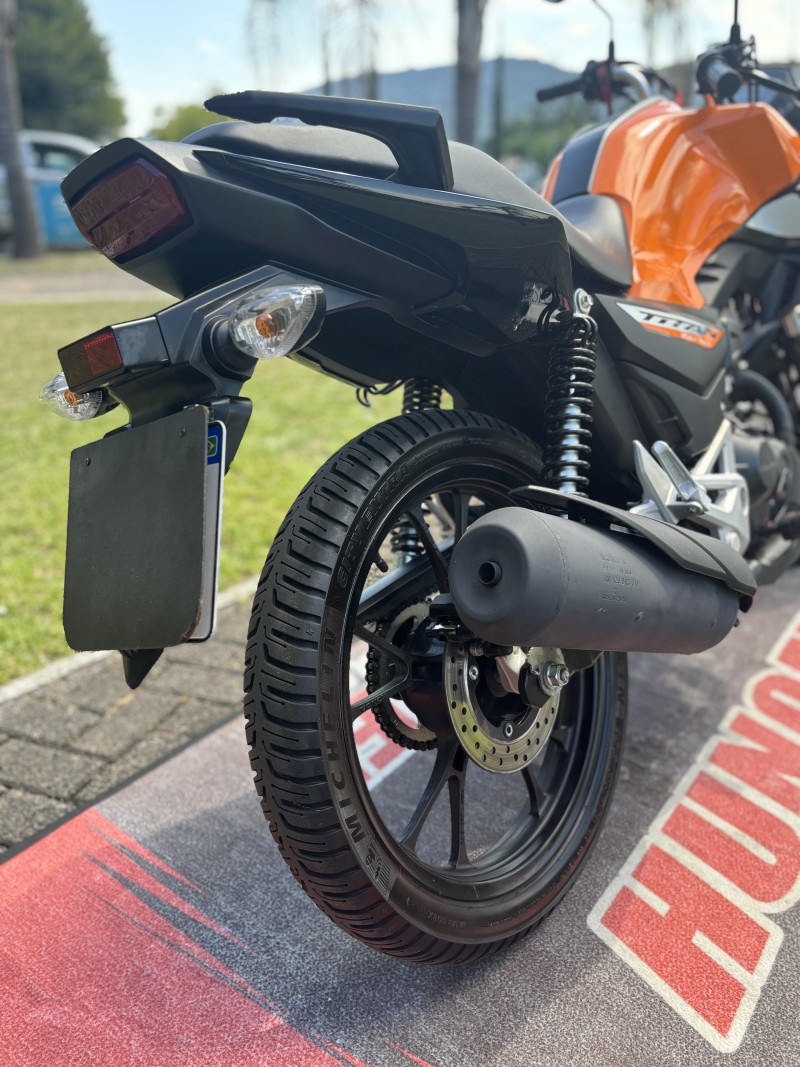 CG 160 TITAN - 2025 - FELIZ