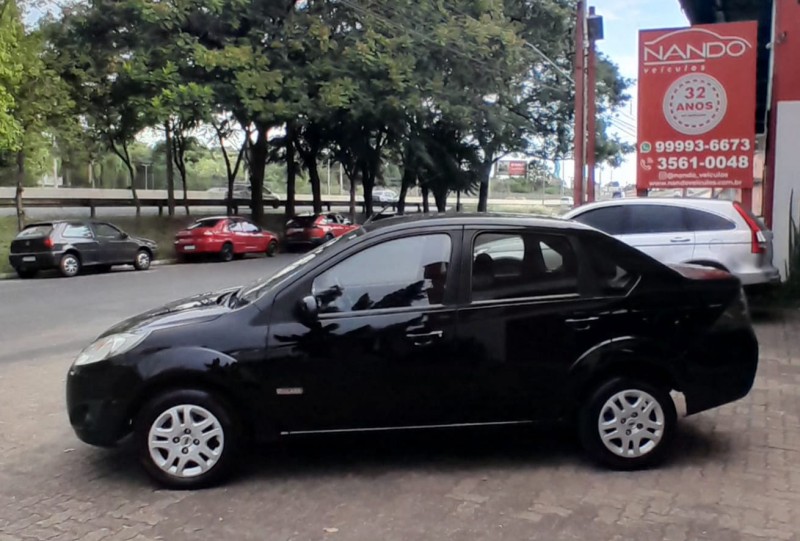FIESTA 1.6 MPI CLASS SEDAN 8V FLEX 4P MANUAL - 2011 - ESTâNCIA VELHA