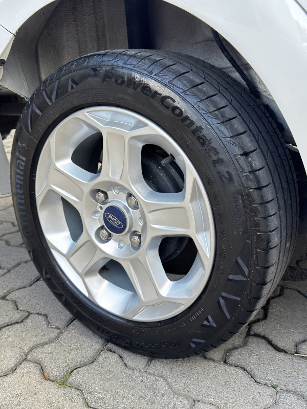 KA + 1.5 SE PLUS 16V FLEX 4P MANUAL - 2021 - CAXIAS DO SUL