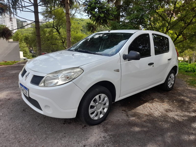sandero 1.0 authentique 16v flex 4p manual 2011 farroupilha