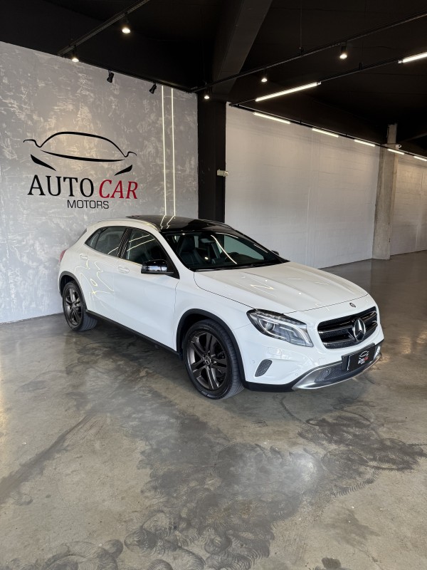 GLA 200 1.6 CGI VISION BLACK EDITION 16V TURBO GASOLINA 4P AUTOMÁTICO - 2015 - CAXIAS DO SUL