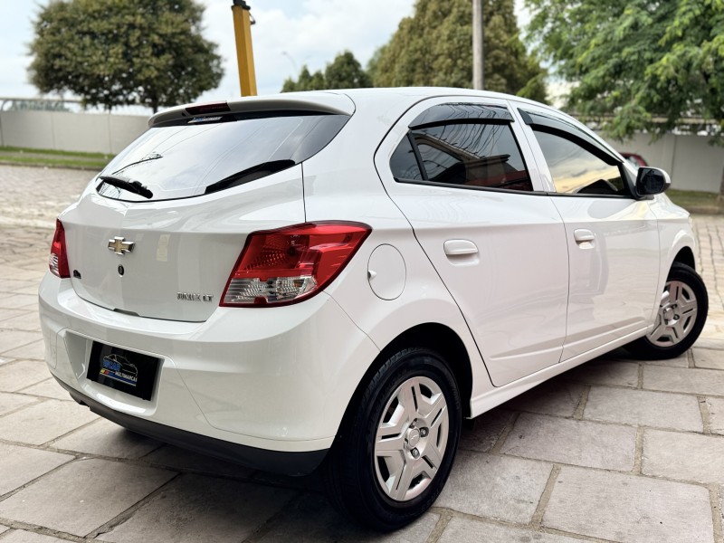 ONIX 1.0 LT PLUS 8V FLEX 4P MANUAL - 2014 - CAXIAS DO SUL