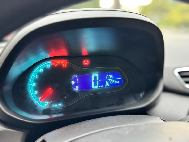 ONIX 1.0 LT PLUS 8V FLEX 4P MANUAL - 2014 - CAXIAS DO SUL