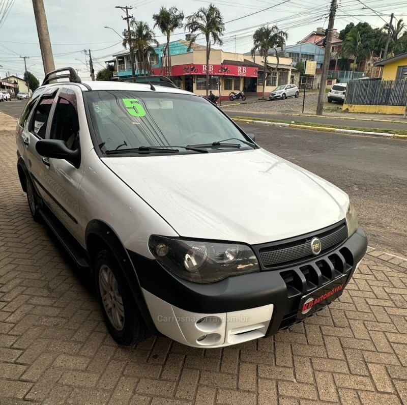 PALIO 1.8 MPI ADVENTURE WEEKEND 8V GASOLINA 4P MANUAL - 2005 - PAROBé