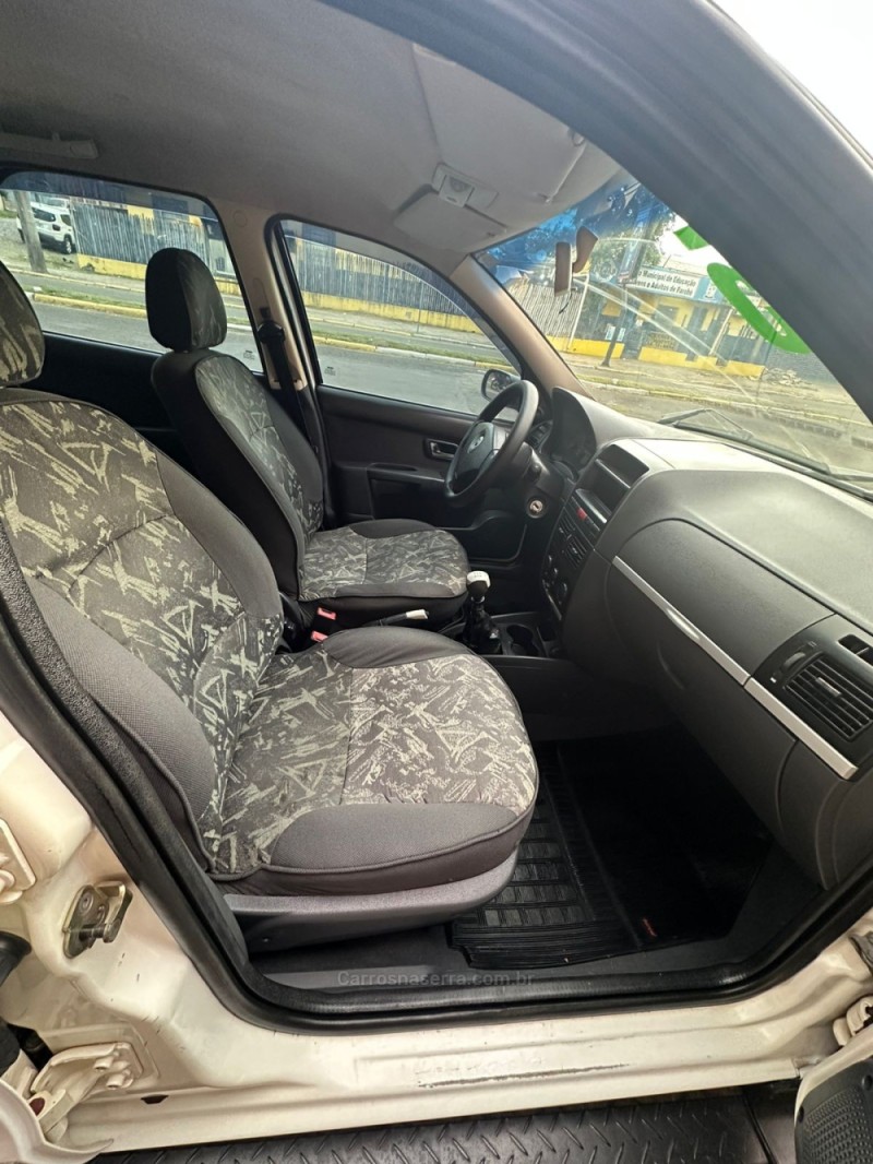 PALIO 1.8 MPI ADVENTURE WEEKEND 8V GASOLINA 4P MANUAL - 2005 - PAROBé