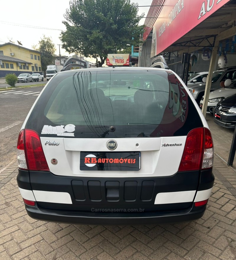 PALIO 1.8 MPI ADVENTURE WEEKEND 8V GASOLINA 4P MANUAL - 2005 - PAROBé