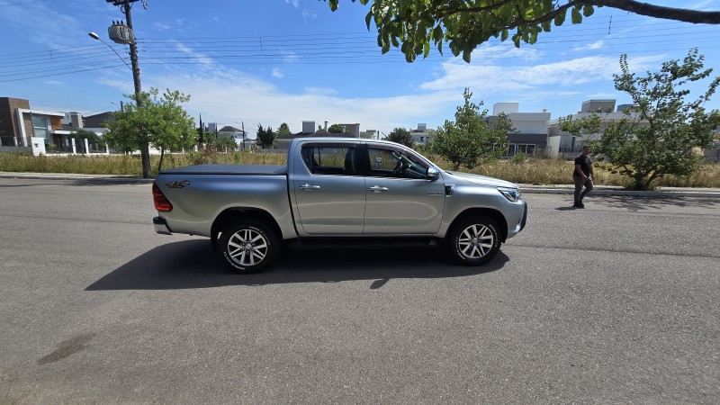 HILUX 2.8 SRX 4X4 CD 16V DIESEL 4P AUTOMÁTICO - 2016 - BENTO GONçALVES
