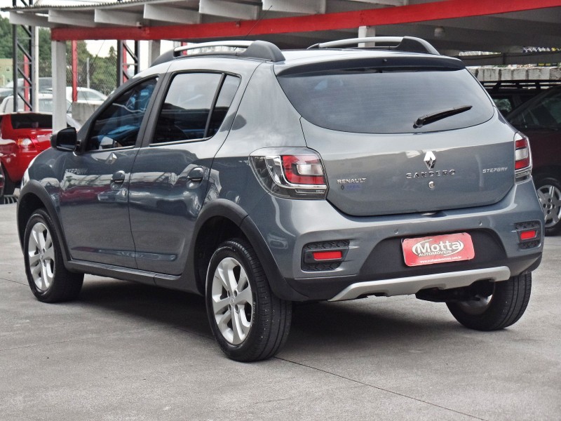 SANDERO 1.6 STEPWAY 16V FLEX 4P MANUAL - 2017 - CAXIAS DO SUL