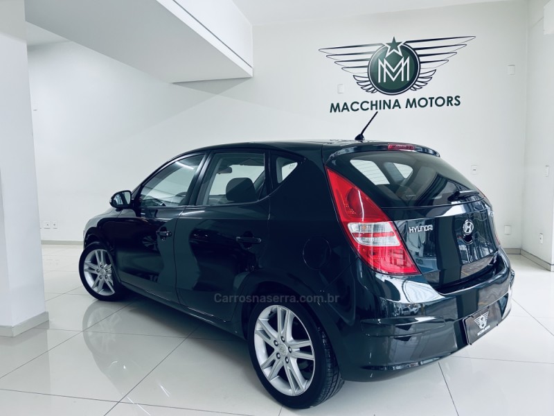 I30 2.0 MPFI GLS 16V GASOLINA 4P MANUAL - 2010 - CAXIAS DO SUL