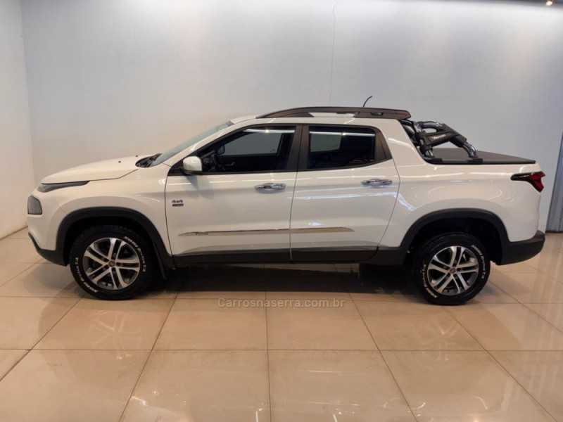 TORO 2.0 16V TURBO FREEDOM 4X4 DIESEL 4P MANUAL - 2019 - CASCA