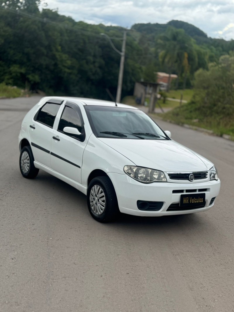 PALIO 1.0 MPI FIRE CELEBRATION ECONOMY 8V FLEX 4P MANUAL