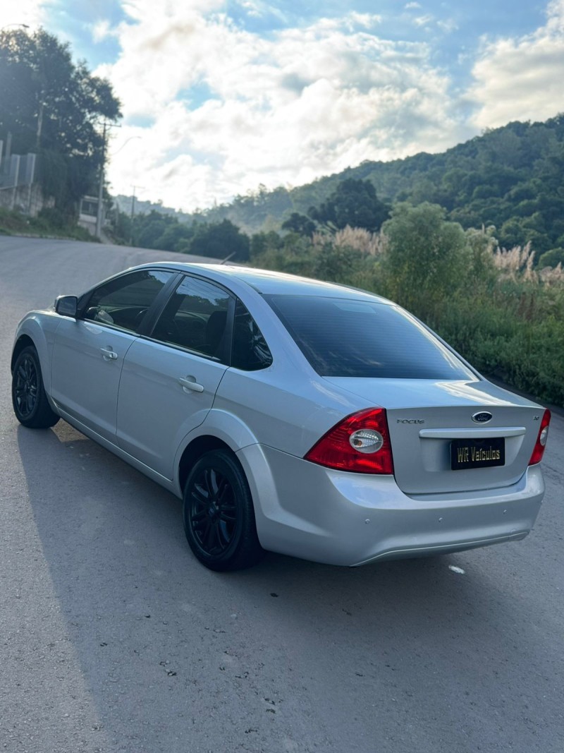 FOCUS 2.0 GLX 16V GASOLINA 4P MANUAL - 2012 - BENTO GONçALVES