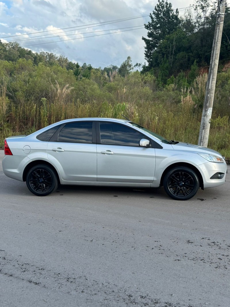 FOCUS 2.0 GLX 16V GASOLINA 4P MANUAL - 2012 - BENTO GONçALVES