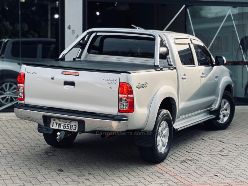 HILUX 2.7 SRV 4X4 CD 16V FLEX 4P AUTOMÁTICO - 2013 - SAPUCAIA DO SUL