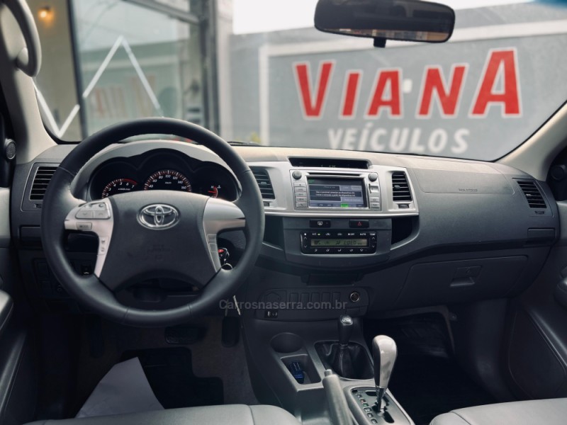 HILUX 2.7 SRV 4X4 CD 16V FLEX 4P AUTOMÁTICO - 2013 - SAPUCAIA DO SUL