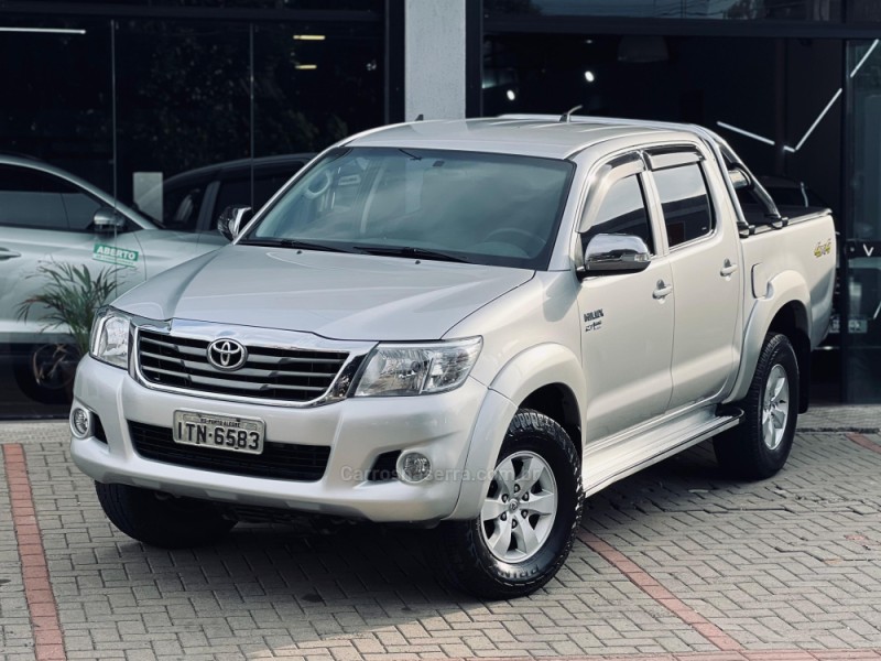 HILUX 2.7 SRV 4X4 CD 16V FLEX 4P AUTOMÁTICO - 2013 - SAPUCAIA DO SUL