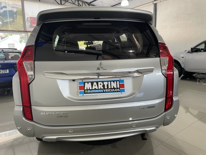 PAJERO SPORT 2.4 HPE 4X4 DIESEL 4P AUTOMÁTICA - 2020 - CAXIAS DO SUL