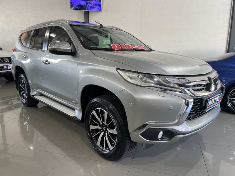 PAJERO SPORT 2.4 HPE 4X4 DIESEL 4P AUTOMÁTICA - 2020 - CAXIAS DO SUL