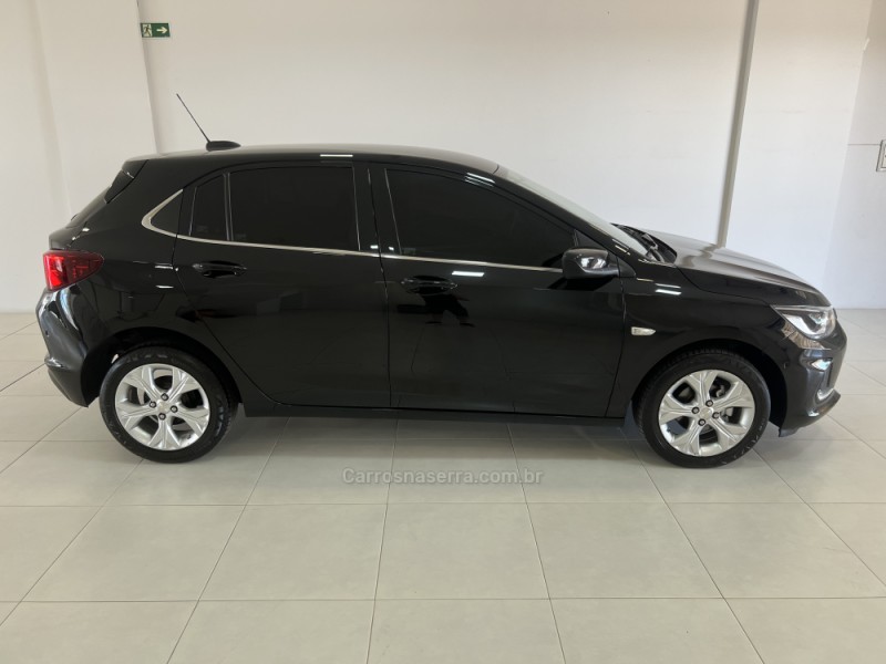 ONIX 1.0 PREMIER II 12V TURBO FLEX 4P AUTOMÁTICO - 2021 - BENTO GONçALVES