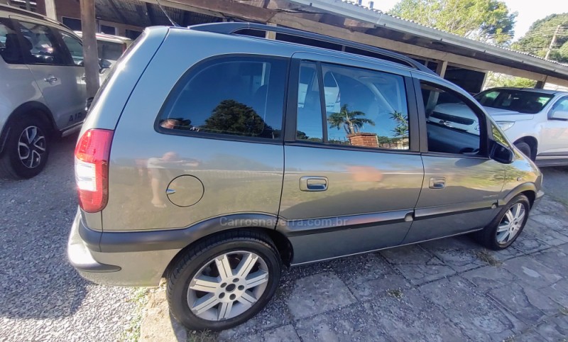 ZAFIRA 2.0 MPFI COLLETION 8V FLEX POWER 4P AUTOMÁTICO - 2012 - GRAMADO