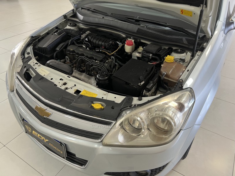 VECTRA 2.0 MPFI EXPRESSION 8V 140CV FLEX 4P MANUAL - 2010 - BENTO GONçALVES