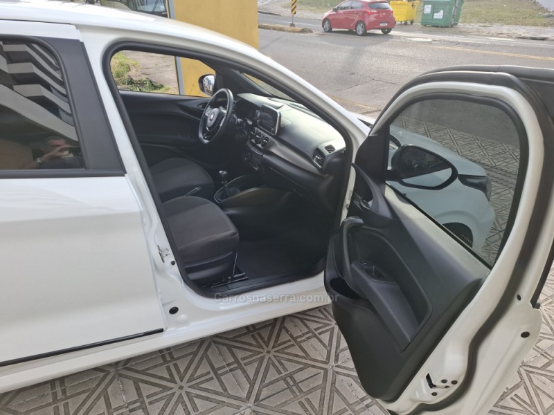 CRONOS 1.3 FIREFLY DRIVE S-DESIGN FLEX 4P MANUAL - 2022 - CAXIAS DO SUL