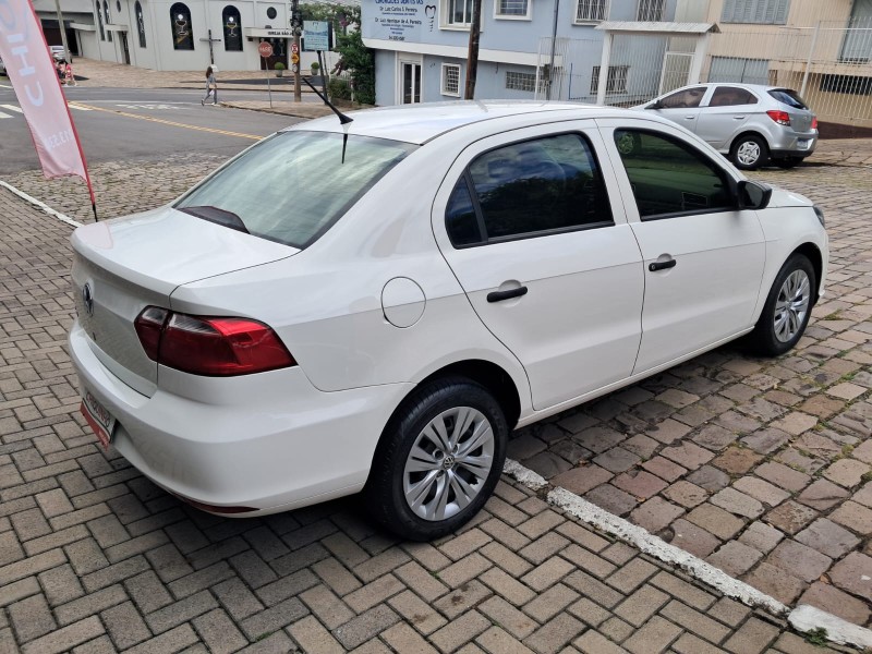 VOYAGE 1.0 12V MPI TOTALFLEX TRENDLINE 4P MANUAL - 2023 - CAXIAS DO SUL