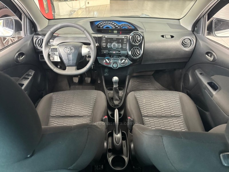 ETIOS 1.5 XLS 16V FLEX 4P MANUAL - 2014 - NOVO HAMBURGO