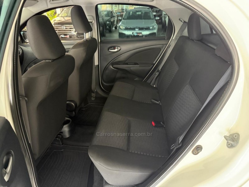 ETIOS 1.5 XLS 16V FLEX 4P MANUAL - 2014 - NOVO HAMBURGO