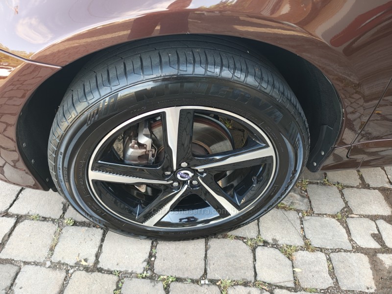 XC60 3.0 T6 TOP AWD TURBO GASOLINA 4P AUTOMÁTICO - 2015 - GUAPORé