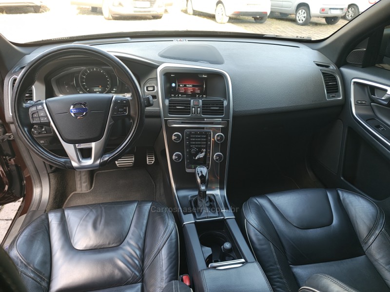 XC60 3.0 T6 TOP AWD TURBO GASOLINA 4P AUTOMÁTICO - 2015 - GUAPORé