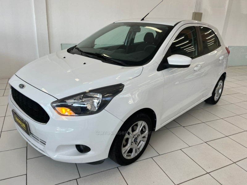FORD - KA - 2015/2015 - Branca - R$ 45.000,00