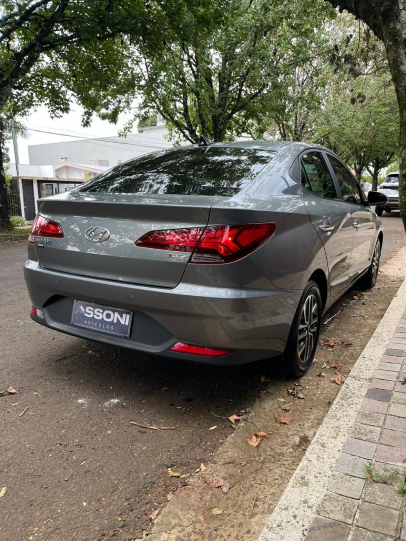 HB20S 1.0 PLATINUM 12V TURBO FLEX 4P AUTOMÀTICO - 2022 - ERECHIM