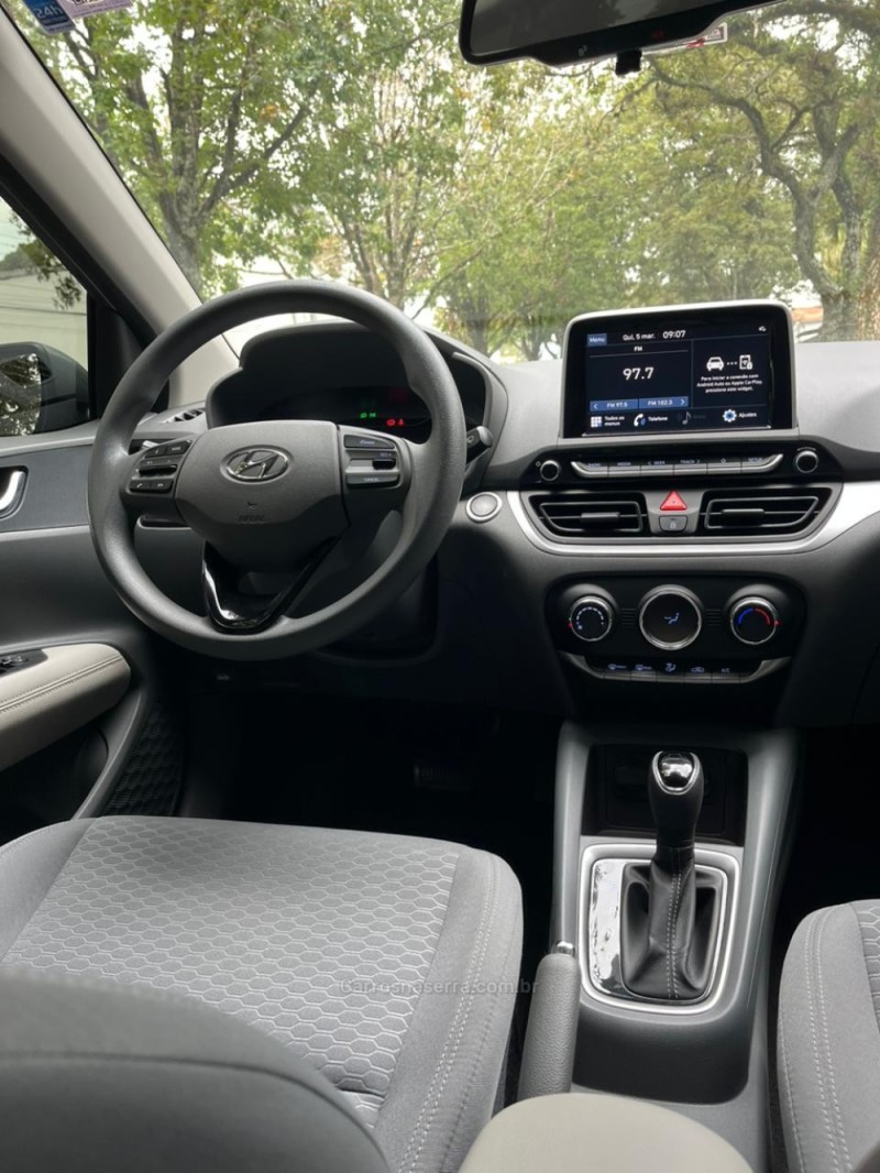 HB20S 1.0 PLATINUM 12V TURBO FLEX 4P AUTOMÀTICO - 2022 - ERECHIM