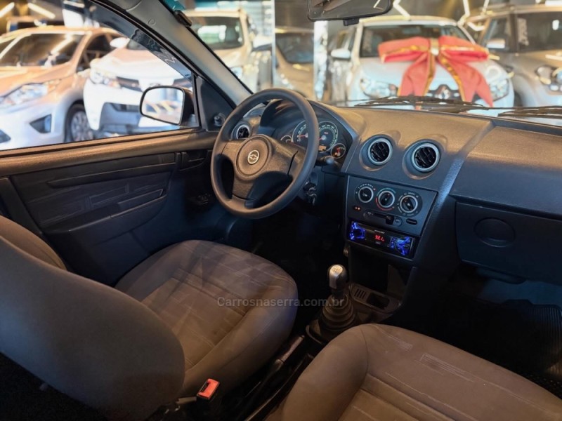 PRISMA 1.4 MPFI LT 8V FLEX 4P MANUAL - 2010 - NOVO HAMBURGO