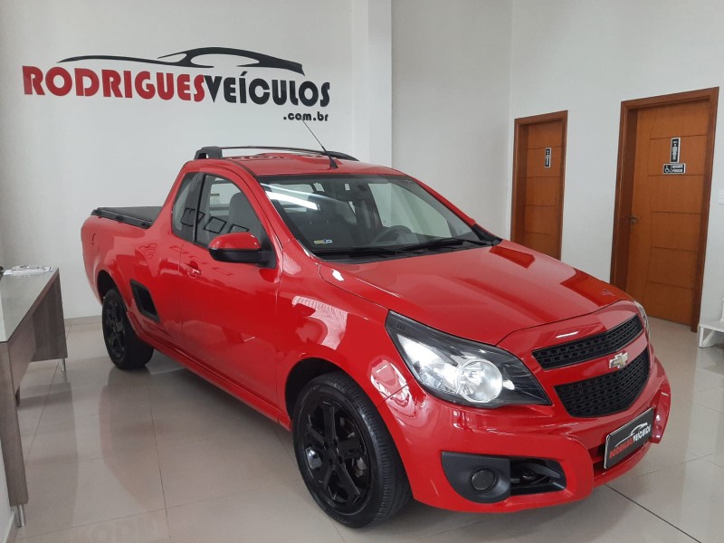montana 1.4 mpfi sport cs 8v flex 2p manual 2015 caxias do sul