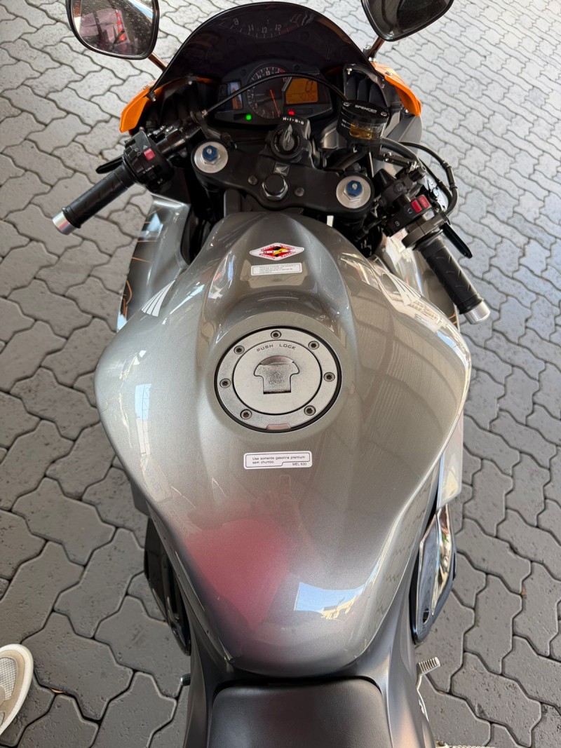 CBR 600RR REPSOL - 2011 - CAXIAS DO SUL