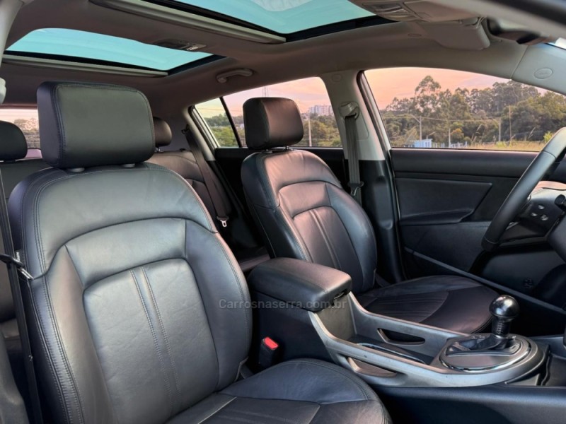 SPORTAGE 2.0 EX 4X2 16V EX2 OFF G4 FLEX 4P AUTOMÁTICO - 2014 - IVOTI