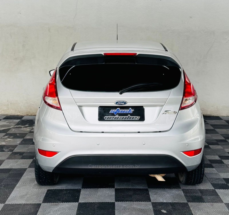 FIESTA 1.6 MPI HATCH 8V FLEX 4P MANUAL - 2014 - NOVO HAMBURGO