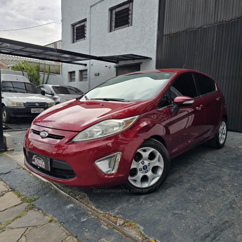 FIESTA 1.6 SE HATCH 16V FLEX 4P MANUAL - 2013 - CAXIAS DO SUL