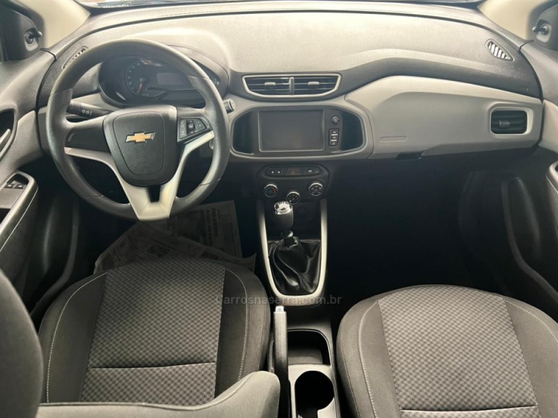 ONIX 1.0 MPFI LT 8V FLEX 4P MANUAL - 2018 - GARIBALDI