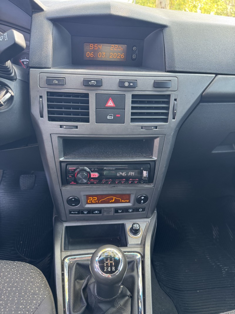 VECTRA 2.0 MPFI EXPRESSION 8V 140CV FLEX 4P MANUAL - 2011 - BENTO GONçALVES