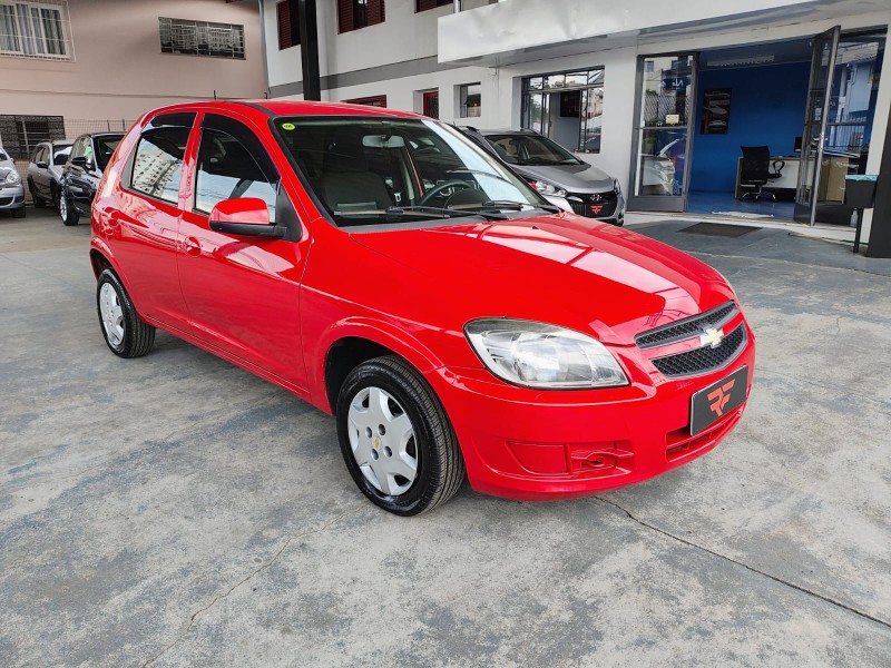 CELTA 1.0 MPFI LT 8V FLEX 2P MANUAL